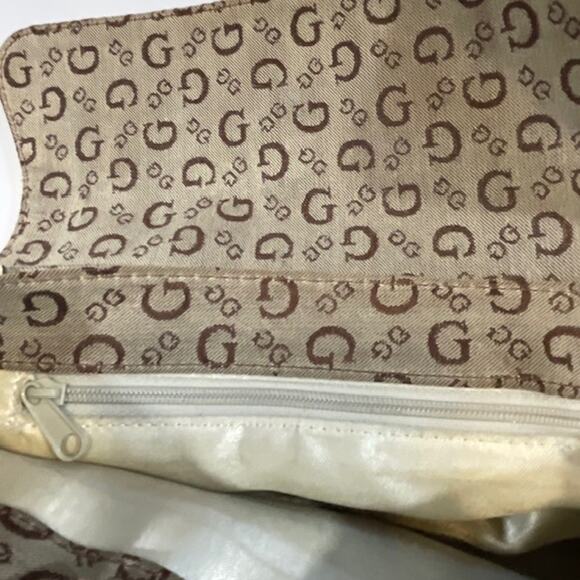 Guess Y2k Vintage handbag, baguette style, slouch bag w/logo - Picture 8 of 9